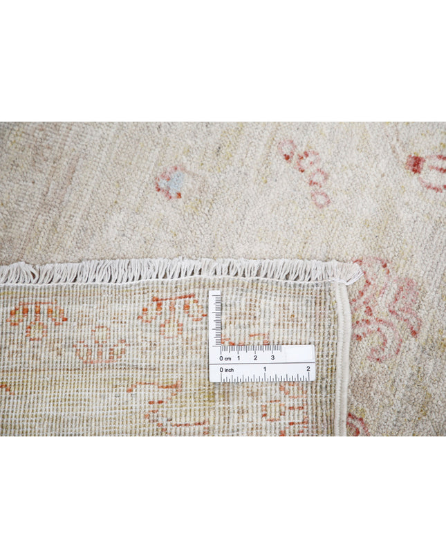 Serenity 3' 5" X 10' 6" Hand Knotted Wool Rug 3' 5" X 10' 6" (104 X 320) / Ivory / Wool