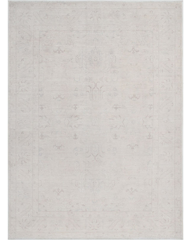 Serenity 6' 1" X 8' 4" Hand Knotted Wool Rug 6' 1" X 8' 4" (185 X 254) / Ivory / Wool