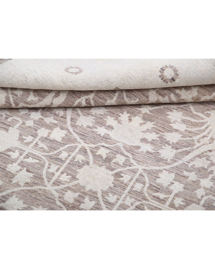 Serenity 6' 0" X 8' 2" Hand Knotted Wool Rug 6' 0" X 8' 2" (183 X 249) / Brown / Wool