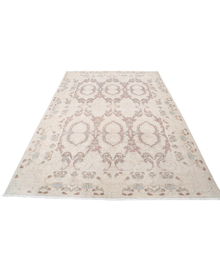 Serenity 6' 4" X 8' 9" Hand Knotted Wool Rug 6' 4" X 8' 9" (193 X 267) / Ivory / Wool