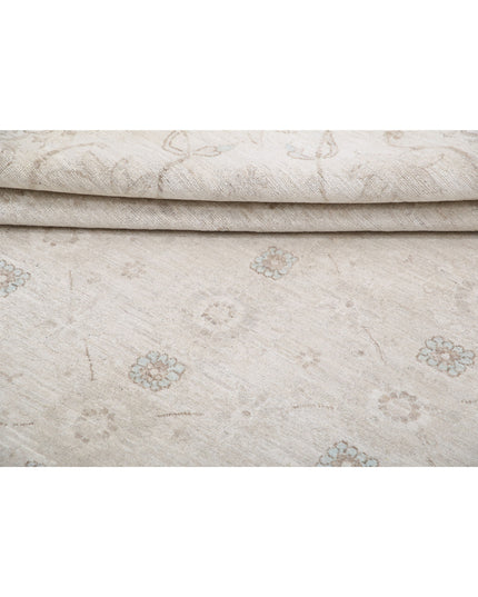 Serenity 6' 6" X 9' 10" Hand Knotted Wool Rug 6' 6" X 9' 10" (198 X 300) / Brown / Wool