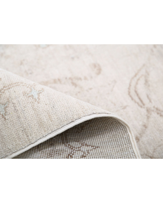 Serenity 6' 6" X 9' 10" Hand Knotted Wool Rug 6' 6" X 9' 10" (198 X 300) / Brown / Wool