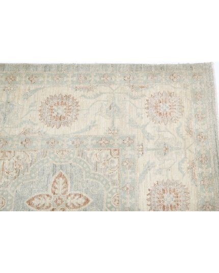 Serenity 6' 1" X 8' 10" Hand Knotted Wool Rug 6' 1" X 8' 10" (185 X 269) / Blue / Wool