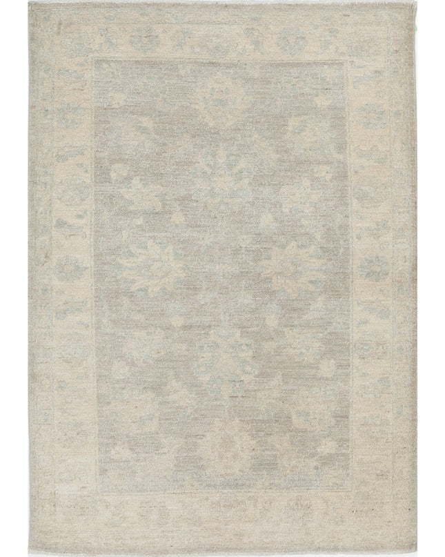 Serenity 3' 1" X 4' 7" Hand Knotted Wool Rug 3' 1" X 4' 7" (94 X 140) / Brown / Wool