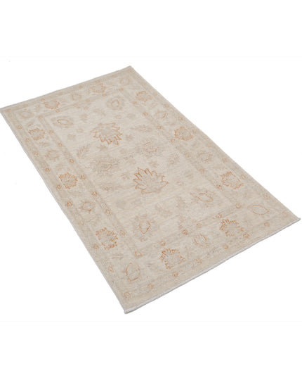 Serenity 2' 6" X 4' 1" Hand Knotted Wool Rug 2' 6" X 4' 1" (76 X 124) / Ivory / Wool