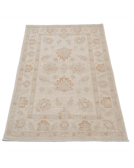 Serenity 2' 6" X 4' 1" Hand Knotted Wool Rug 2' 6" X 4' 1" (76 X 124) / Ivory / Wool