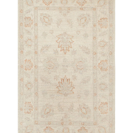 Serenity 2' 6" X 4' 1" Hand Knotted Wool Rug 2' 6" X 4' 1" (76 X 124) / Ivory / Wool