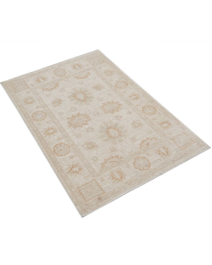 Serenity 2' 10" X 4' 1" Hand Knotted Wool Rug 2' 10" X 4' 1" (86 X 124) / Ivory / Wool
