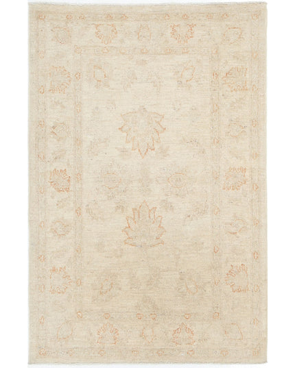 Serenity 2' 8" X 4' 0" Hand Knotted Wool Rug 2' 8" X 4' 0" (81 X 122) / Ivory / Wool