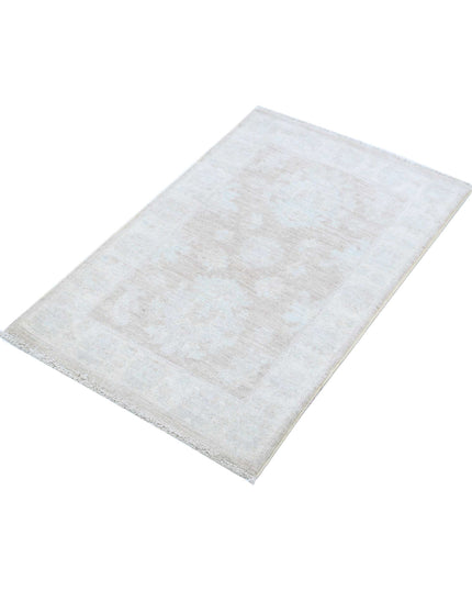 Serenity 2' 1" X 3' 3" Hand Knotted Wool Rug 2' 1" X 3' 3" (63 X 99) / Brown / Wool