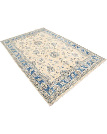 Serenity 5' 6" X 8' 1" Hand Knotted Wool Rug 5' 6" X 8' 1" (168 X 246) / Ivory / Wool