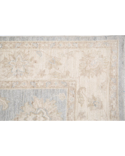 Serenity 5' 5" X 8' 2" Hand Knotted Wool Rug 5' 5" X 8' 2" (165 X 249) / Grey / Wool