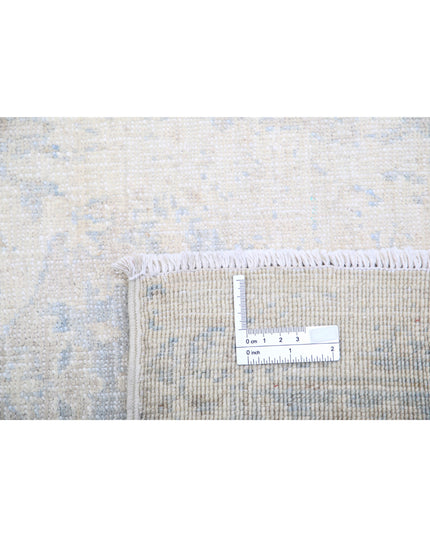 Serenity 5' 8" X 7' 11" Hand Knotted Wool Rug 5' 8" X 7' 11" (173 X 241) / Ivory / Wool