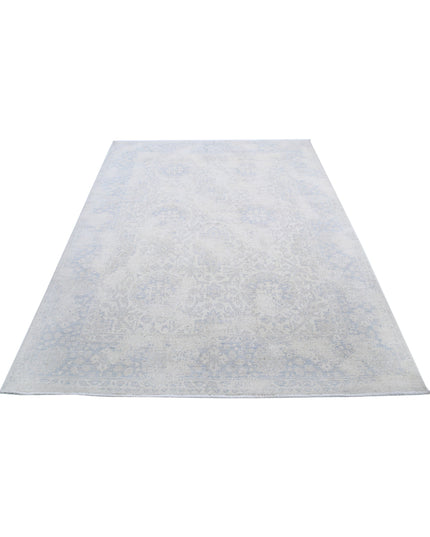 Serenity 5' 8" X 7' 11" Hand Knotted Wool Rug 5' 8" X 7' 11" (173 X 241) / Ivory / Wool