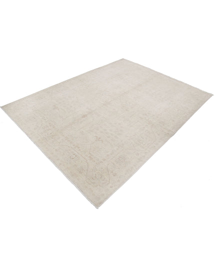 Serenity 6' 0" X 8' 2" Hand Knotted Wool Rug 6' 0" X 8' 2" (183 X 249) / Ivory / Wool