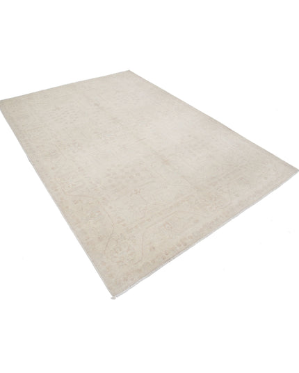 Serenity 6' 0" X 8' 2" Hand Knotted Wool Rug 6' 0" X 8' 2" (183 X 249) / Ivory / Wool