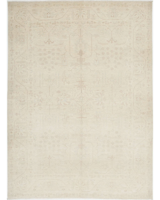 Serenity 6' 0" X 8' 2" Hand Knotted Wool Rug 6' 0" X 8' 2" (183 X 249) / Ivory / Wool