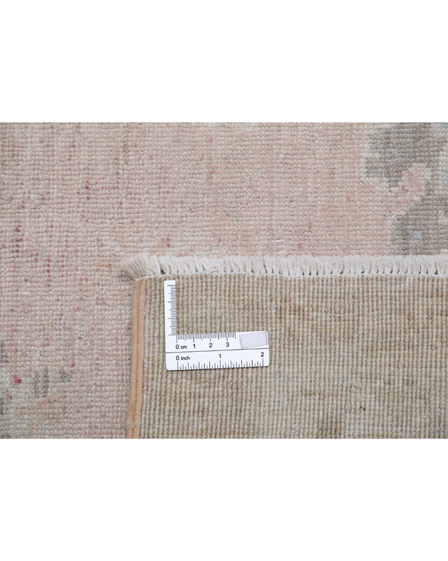 Serenity 5' 11" X 8' 11" Hand Knotted Wool Rug 5' 11" X 8' 11" (180 X 272) / Peach / Wool