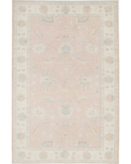 Serenity 5' 11" X 8' 11" Hand Knotted Wool Rug 5' 11" X 8' 11" (180 X 272) / Peach / Wool