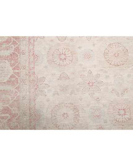 Serenity 9' 11" X 13' 1" Hand Knotted Wool Rug 9' 11" X 13' 1" (302 X 399) / Ivory / Wool