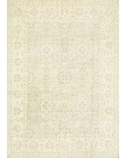 Serenity 7' 7" X 10' 4" Hand Knotted Wool Rug 7' 7" X 10' 4" (231 X 315) / Ivory / Wool