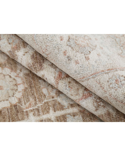 Serenity 6' 2" X 8' 9" Hand Knotted Wool Rug 6' 2" X 8' 9" (188 X 267) / Brown / Wool