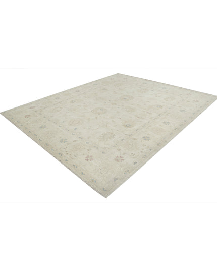 Serenity 8' 1" X 9' 8" Hand Knotted Wool Rug 8' 1" X 9' 8" (246 X 295) / Ivory / Wool