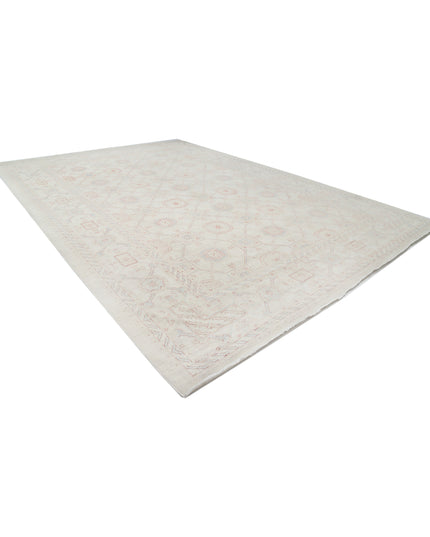 Serenity 12' 0" X 17' 3" Hand Knotted Wool Rug 12' 0" X 17' 3" (366 X 526) / Ivory / Wool