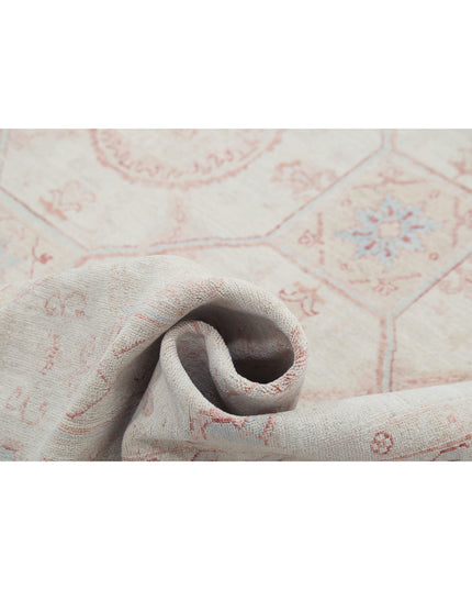 Serenity 12' 0" X 17' 3" Hand Knotted Wool Rug 12' 0" X 17' 3" (366 X 526) / Ivory / Wool