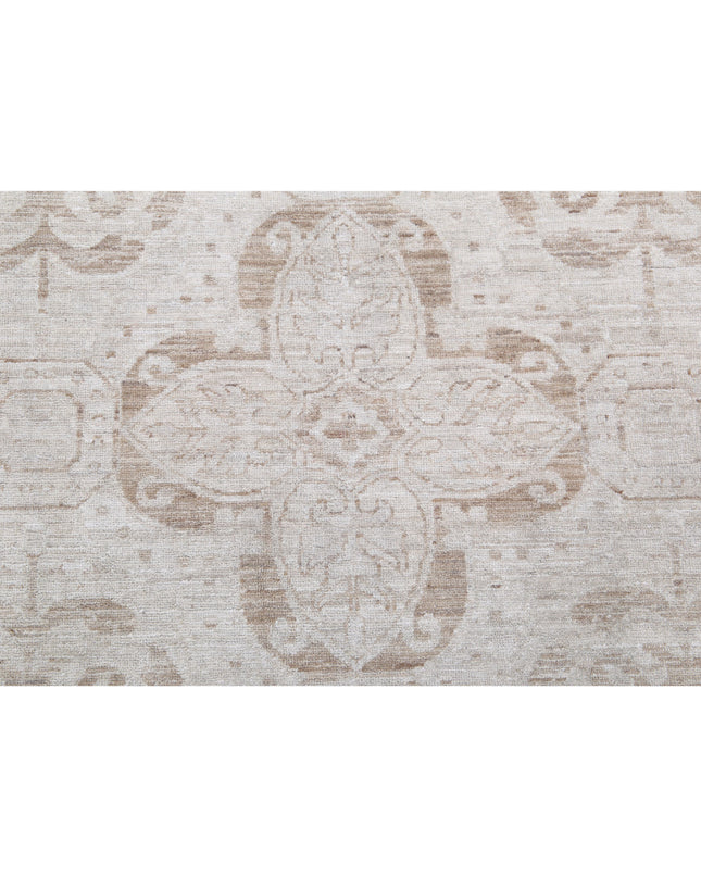 Serenity 12' 0" X 13' 11" Hand Knotted Wool Rug 12' 0" X 13' 11" (366 X 424) / Taupe / Wool