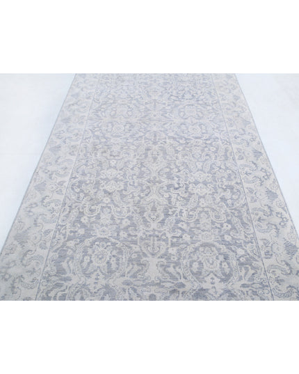 Serenity 4' 9" X 12' 9" Hand Knotted Wool Rug 4' 9" X 12' 9" (145 X 389) / Grey / Wool