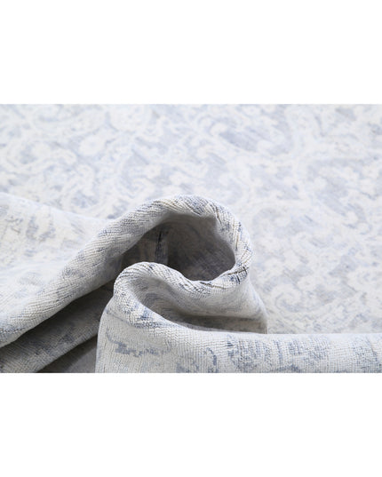 Serenity 4' 9" X 12' 9" Hand Knotted Wool Rug 4' 9" X 12' 9" (145 X 389) / Grey / Wool