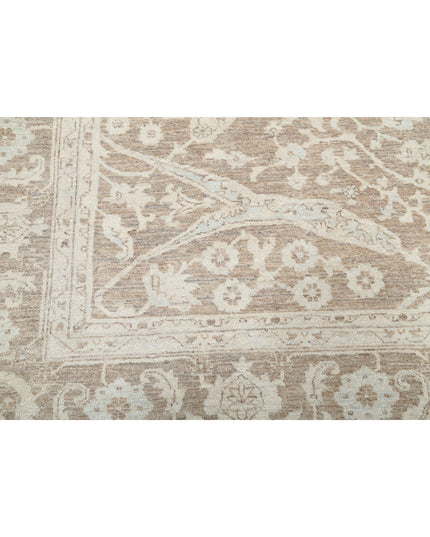 Serenity 8' 3" X 10' 4" Hand Knotted Wool Rug 8' 3" X 10' 4" (251 X 315) / Brown / Wool