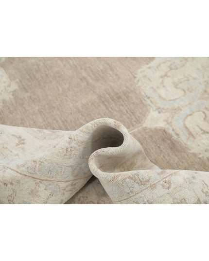 Serenity 6' 7" X 10' 4" Hand Knotted Wool Rug 6' 7" X 10' 4" (201 X 315) / Brown / Wool