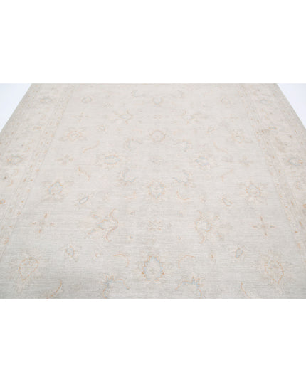 Serenity 8' 1" X 9' 7" Hand Knotted Wool Rug 8' 1" X 9' 7" (246 X 292) / Grey / Wool
