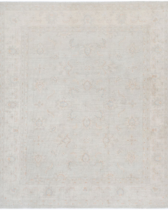 Serenity 8' 1" X 9' 7" Hand Knotted Wool Rug 8' 1" X 9' 7" (246 X 292) / Grey / Wool