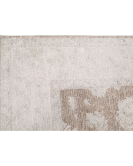 Serenity 7' 11" X 10' 6" Hand Knotted Wool Rug 7' 11" X 10' 6" (241 X 320) / Taupe / Wool