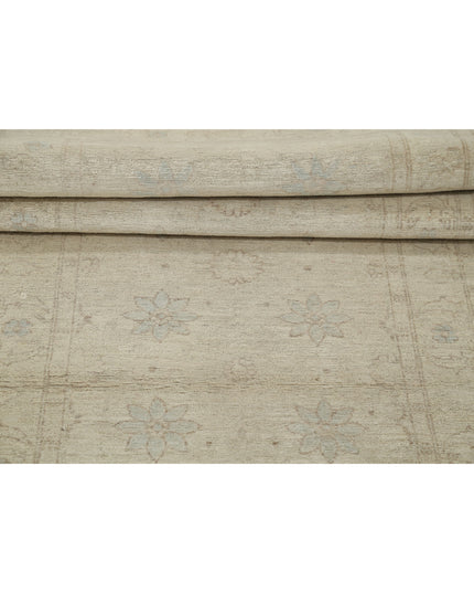 Serenity 2' 9" X 10' 8" Hand Knotted Wool Rug 2' 9" X 10' 8" (84 X 325) / Ivory / Wool