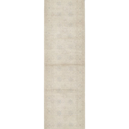 Serenity 2' 9" X 10' 8" Hand Knotted Wool Rug 2' 9" X 10' 8" (84 X 325) / Ivory / Wool