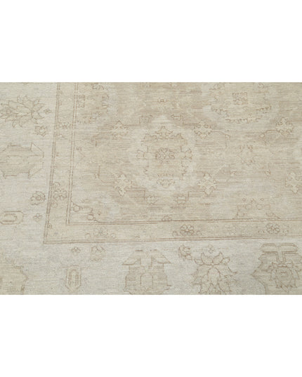 Serenity 8' 0" X 9' 6" Hand Knotted Wool Rug 8' 0" X 9' 6" (244 X 290) / Tan / Wool