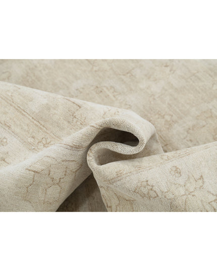 Serenity 8' 0" X 9' 6" Hand Knotted Wool Rug 8' 0" X 9' 6" (244 X 290) / Tan / Wool