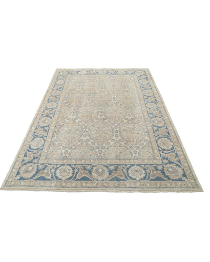 Serenity 5' 6" X 7' 9" Hand Knotted Wool Rug 5' 6" X 7' 9" (168 X 236) / Ivory / Wool