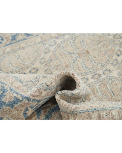 Serenity 5' 6" X 7' 9" Hand Knotted Wool Rug 5' 6" X 7' 9" (168 X 236) / Ivory / Wool