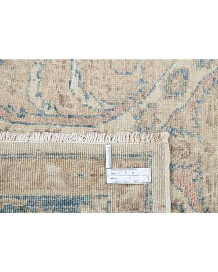 Serenity 5' 6" X 7' 9" Hand Knotted Wool Rug 5' 6" X 7' 9" (168 X 236) / Ivory / Wool