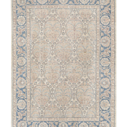Serenity 5' 6" X 7' 9" Hand Knotted Wool Rug 5' 6" X 7' 9" (168 X 236) / Ivory / Wool