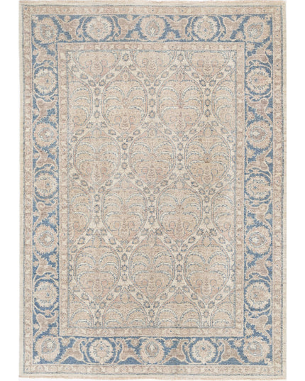 Serenity 5' 6" X 7' 9" Hand Knotted Wool Rug 5' 6" X 7' 9" (168 X 236) / Ivory / Wool