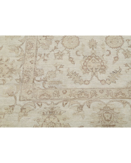 Serenity 9' 0" X 11' 10" Hand Knotted Wool Rug 9' 0" X 11' 10" (274 X 361) / Ivory / Wool