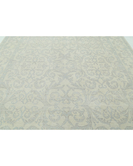 Serenity 8' 11" X 11' 9" Hand Knotted Wool Rug 8' 11" X 11' 9" (272 X 358) / Ivory / Wool