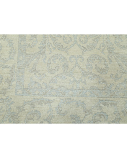 Serenity 8' 11" X 11' 9" Hand Knotted Wool Rug 8' 11" X 11' 9" (272 X 358) / Ivory / Wool