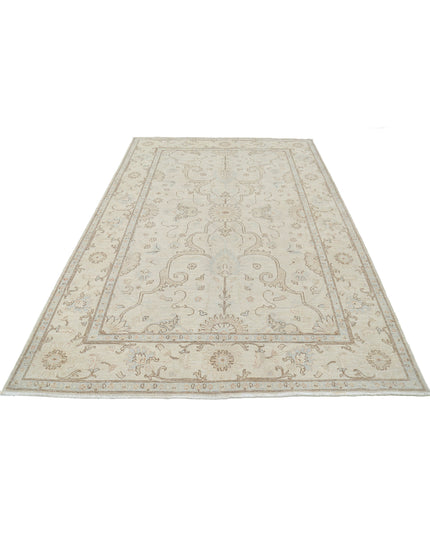 Serenity 6' 0" X 8' 11" Hand Knotted Wool Rug 6' 0" X 8' 11" (183 X 272) / Ivory / Wool